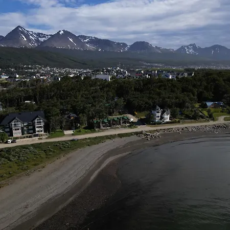 Costa De Los Pajaros Ushuaia Exterior photo